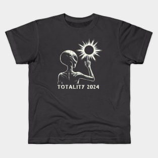 Extraterrestrial Eclipse Watcher Shirt – Total Solar Eclipse Top Kids T-Shirt